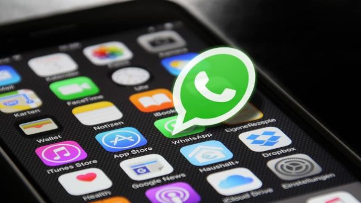 What are Political Messages on WhatsApp and How to Send Them?